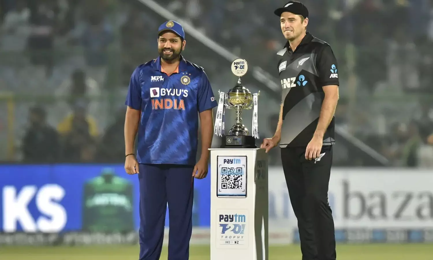 ആദ്യ ടി20; വെങ്കിടേഷ് അയ്യർക്ക് അരങ്ങേറ്റം, ഇന്ത്യക്കെതിരെ ന്യൂസിലൻഡ് ആദ്യം ബാറ്റുചെയ്യും