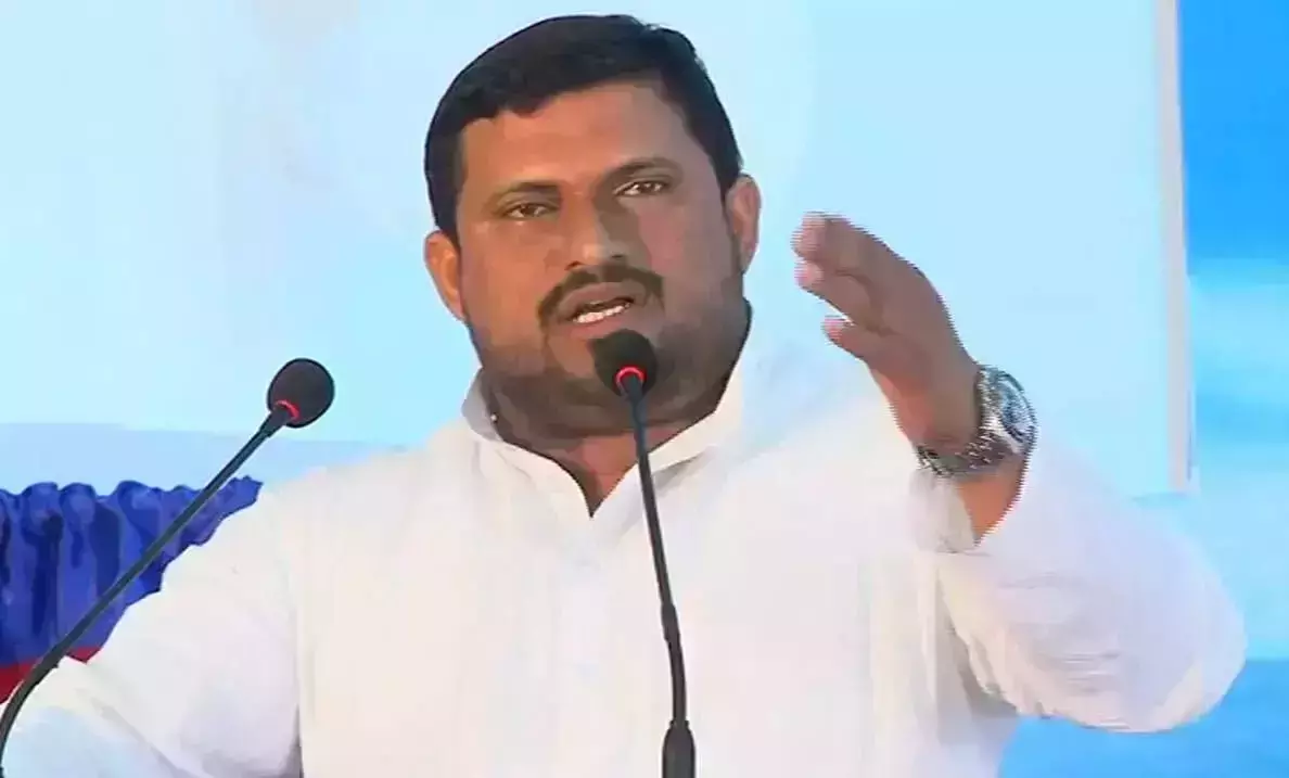 ലക്ഷദ്വീപ് എം.പി മുഹമ്മദ് ഫൈസലിനെതിരെ പൊലീസ് കേസ് ലക്ഷദ്വീപ് എം.പി മുഹമ്മദ് ഫൈസലിനെതിരെ പൊലീസ് കേസ്