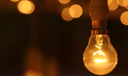 സംസ്ഥാനത്ത് രാത്രി ഉപയോഗിക്കുന്ന വൈദ്യുതിക്ക് നിരക്ക് കൂട്ടിയേക്കും സംസ്ഥാനത്ത് രാത്രി ഉപയോഗിക്കുന്ന വൈദ്യുതിക്ക് നിരക്ക് കൂട്ടിയേക്കും