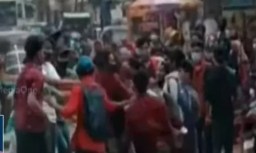 തിരുവന്തപുരം കാട്ടാക്കടയിൽ വിദ്യാർത്ഥികളുടെ കൂട്ടത്തല്ല്