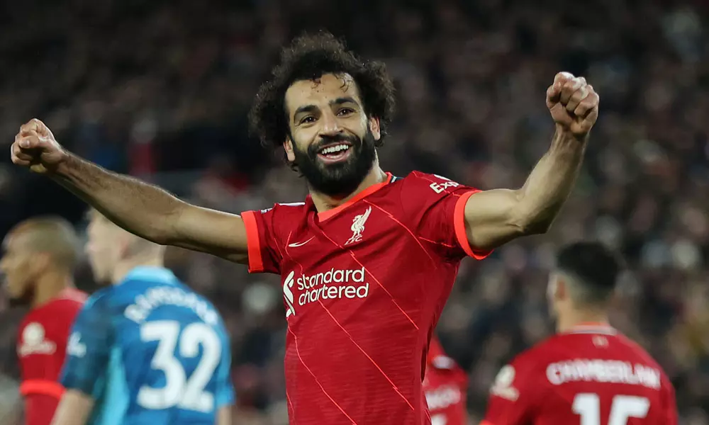 12 കളികളിൽ നിന്ന് 11 ഗോളുകൾ; സലാഹിന്റെ ചിറകിലേറി വീണ്ടും ലിവർപൂൾ 12 കളികളിൽ നിന്ന് 11 ഗോളുകൾ; സലാഹിന്റെ ചിറകിലേറി വീണ്ടും ലിവർപൂൾ