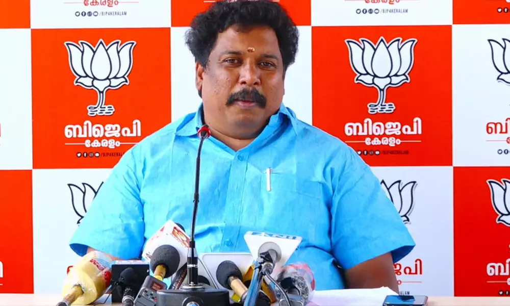 മുത്തലാഖ് പോലെ ഹലാല് ബോര്ഡുകളും നിരോധിക്കണം; ബി.ജെ.പി മുത്തലാഖ് പോലെ ഹലാല് ബോര്ഡുകളും നിരോധിക്കണം; ബി.ജെ.പി