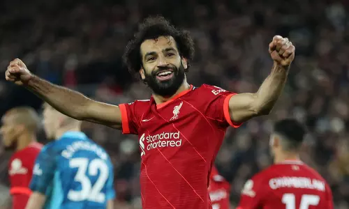 12 കളികളിൽ നിന്ന് 11 ഗോളുകൾ; സലാഹിന്റെ ചിറകിലേറി വീണ്ടും ലിവർപൂൾ 12 കളികളിൽ നിന്ന് 11 ഗോളുകൾ; സലാഹിന്റെ ചിറകിലേറി വീണ്ടും ലിവർപൂൾ