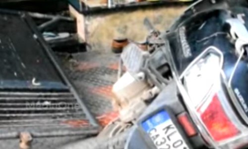 കഴക്കൂട്ടത്ത് സിപിഎം പ്രവർത്തകന്‍റെ വീടിന് നേരെ  ബോംബേറ്