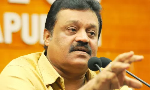 ആർ.എസ്.എസ് പ്രവർത്തകന്‍റെ കൊല; പൊലീസ് ഉത്തരം പറയണമെന്ന് സുരേഷ് ഗോപി