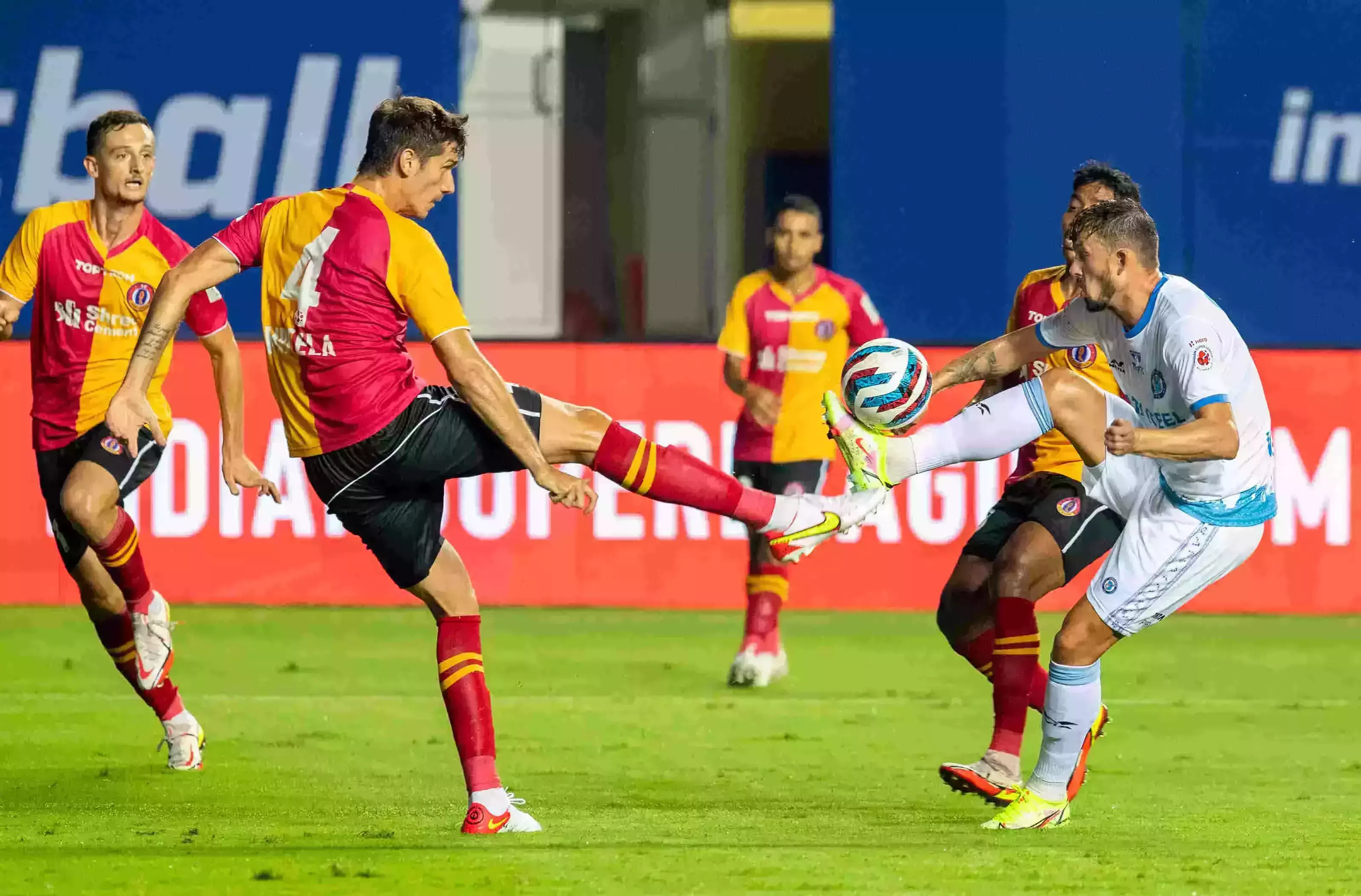 ഐ.എസ്.എൽ: എസ്.സി ഈസ്റ്റ് ബംഗാളിനും ജംഷഡ്പൂർ എഫ്.സിക്കും 1-1 സമനില