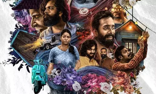 നടന്മാരുടെ കഞ്ഞിയിൽ പാറ്റ ഇടാതെ പോയി സംവിധാനം ചെയ്യടേ; ബേസിലിനോട് ടൊവിനോ നടന്മാരുടെ കഞ്ഞിയിൽ പാറ്റ ഇടാതെ പോയി സംവിധാനം ചെയ്യടേ; ബേസിലിനോട് ടൊവിനോ