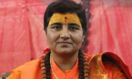 ഒടുവില്‍ കോടതിയില്‍ ഹാജരായി; ഇനി ആശുപത്രിയിലേക്കെന്ന് പ്രഗ്യ സിങ് താക്കൂര്‍