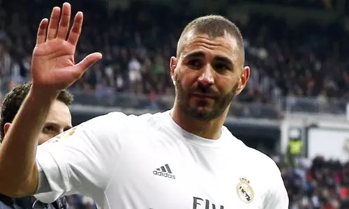 സെക്സ് ടേപ്പിന്റെ പേരിൽ ബ്ലാക്ക് മെയിലിങ്: ബെൻസെമയ്ക്ക് ഒരു വർഷം തടവും പിഴയും