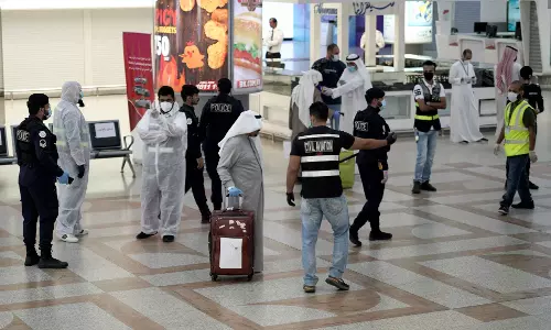 കോവിഡ് മുന്‍കരുതലുകള്‍ വീണ്ടും ശക്തിപ്പെടുത്താന്‍‌ ഗള്‍ഫ് രാജ്യങ്ങള്‍