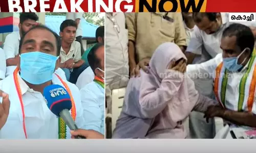 ആ മാതാപിതാക്കളുടെ കണ്ണുനീര് കണ്ട് തകര്ന്നുപോയി, സിഐയെ സസ്പെന്ഡ് ചെയ്യാതെ പിന്നോട്ടില്ല: അന്വര് സാദത്ത് ആ മാതാപിതാക്കളുടെ കണ്ണുനീര് കണ്ട് തകര്ന്നുപോയി, സിഐയെ സസ്പെന്ഡ് ചെയ്യാതെ പിന്നോട്ടില്ല: അന്വര് സാദത്ത്