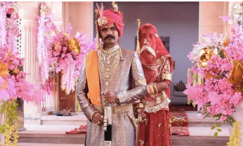 സ്ത്രീധനത്തിനായി മാറ്റിവച്ച 75 ലക്ഷം രൂപ വനിതാ ഹോസ്റ്റല്‍ നിര്‍മാണത്തിന് സംഭാവന ചെയ്ത് വധു