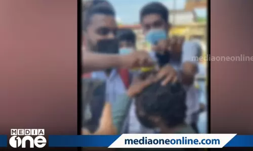 ഉപ്പള സ്കൂളിലെ റാഗിങ്: വിദ്യാർഥിയുടെ പരാതിയിൽ പൊലീസ് കേസെടുത്തു ഉപ്പള സ്കൂളിലെ റാഗിങ്: വിദ്യാർഥിയുടെ പരാതിയിൽ പൊലീസ് കേസെടുത്തു