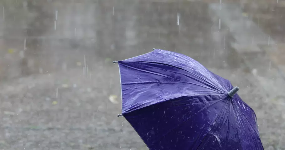 തെക്കൻ ജില്ലകളിലും മലയോര മേഖലകളിലും മഴ കനക്കും