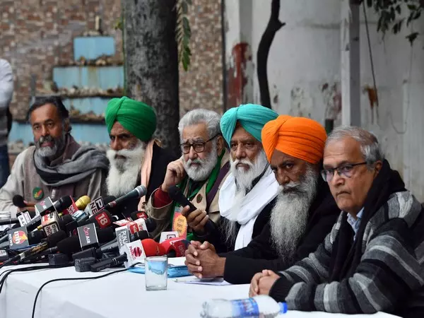 ട്രാക്ടർ റാലിയിലടക്കം അന്തിമ തീരുമാനം എടുക്കാൻ സംയുക്ത കിസാൻ മോർച്ച യോഗം ഇന്ന്