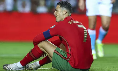 ഇറ്റലിയോ പോർച്ചുഗലോ? ഖത്തർ ലോകകപ്പിനെത്തുക രണ്ടിലൊരു ടീം മാത്രം