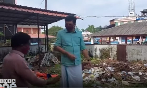 വടകര റസ്റ്റ്ഹൗസിൽ പൊതുമരാമത്ത് മന്ത്രിയുടെ മിന്നൽ സന്ദർശനം, ജീവനക്കാർക്ക് ശാസന, നടപടി വടകര റസ്റ്റ്ഹൗസിൽ പൊതുമരാമത്ത് മന്ത്രിയുടെ മിന്നൽ സന്ദർശനം, ജീവനക്കാർക്ക് ശാസന, നടപടി