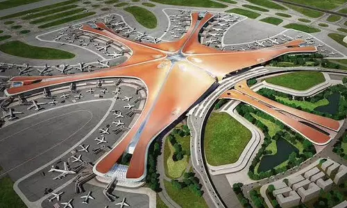 യുപിയിലെ വിമാനത്താവളമെന്ന പേരിൽ ബിജെപി നേതാക്കൾ ട്വീറ്റ് ചെയ്തത് ചൈനയിലെ ചിത്രം