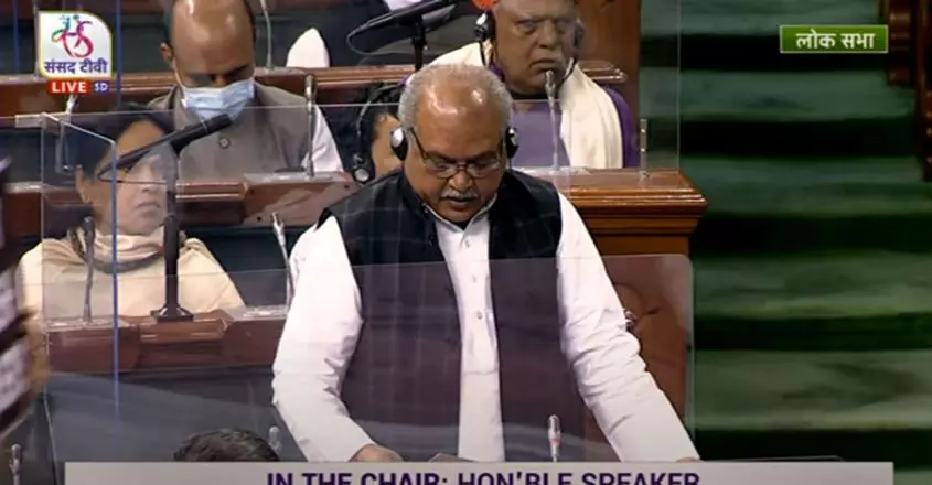 കാർഷിക നിയമങ്ങൾ പിൻവലിക്കാനുള്ള ബിൽ ഇരുസഭകളും പാസാക്കി