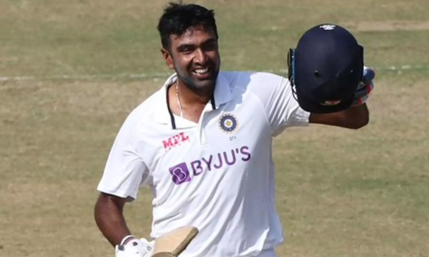 റൺസ് വേട്ടക്കാരിൽ അശ്വിനും താഴെ കോഹ്ലിയും രാഹുലും റൺസ് വേട്ടക്കാരിൽ അശ്വിനും താഴെ കോഹ്ലിയും രാഹുലും