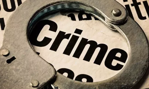 കൂടെയുള്ളവർക്ക് ഭക്ഷണം ഉണ്ടാക്കാൻ പറ്റില്ല; 27 കാരനെ സഹപ്രവർത്തകർ കഴുത്തുമുറിച്ച് കൊന്നു