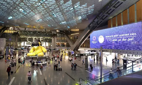 ഒമിക്രോൺ: ഖത്തർ യാത്രാനിബന്ധനകൾ കർശനമാക്കി ഒമിക്രോൺ: ഖത്തർ യാത്രാനിബന്ധനകൾ കർശനമാക്കി