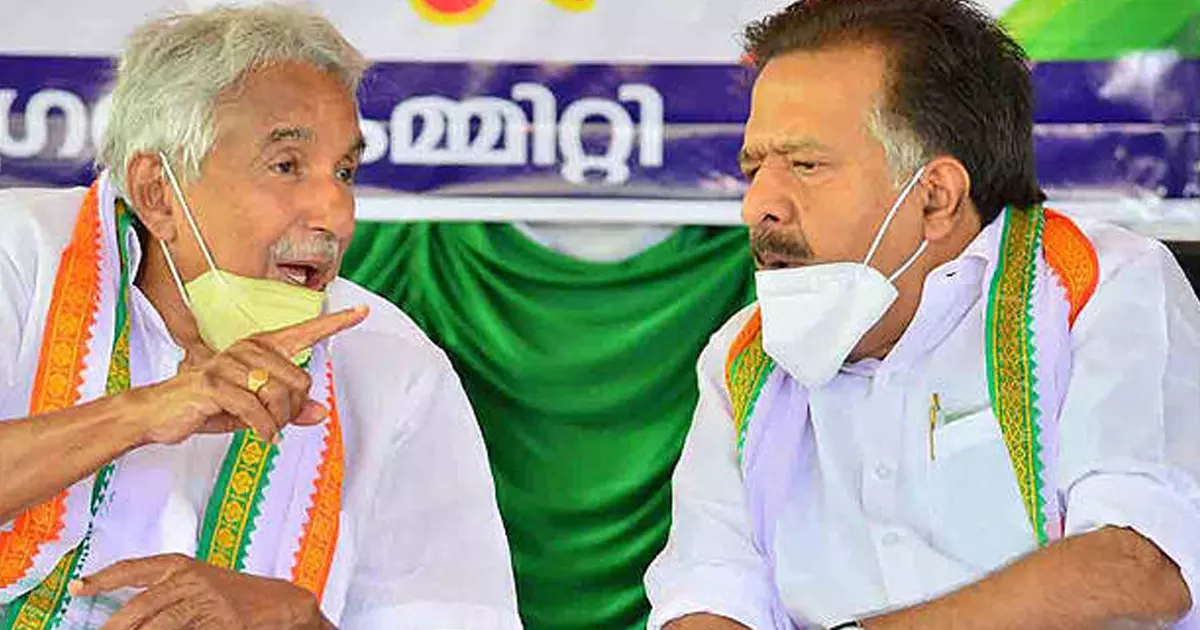 പാർട്ടി പ്രവർത്തനങ്ങളെ പിന്നോട്ട് വലിക്കുന്നു; ഉമ്മന് ചാണ്ടിക്കും ചെന്നിത്തലക്കുമെതിരെ കെ.പി.സി.സി നേതൃത്വം പാർട്ടി പ്രവർത്തനങ്ങളെ പിന്നോട്ട് വലിക്കുന്നു; ഉമ്മന് ചാണ്ടിക്കും ചെന്നിത്തലക്കുമെതിരെ കെ.പി.സി.സി നേതൃത്വം