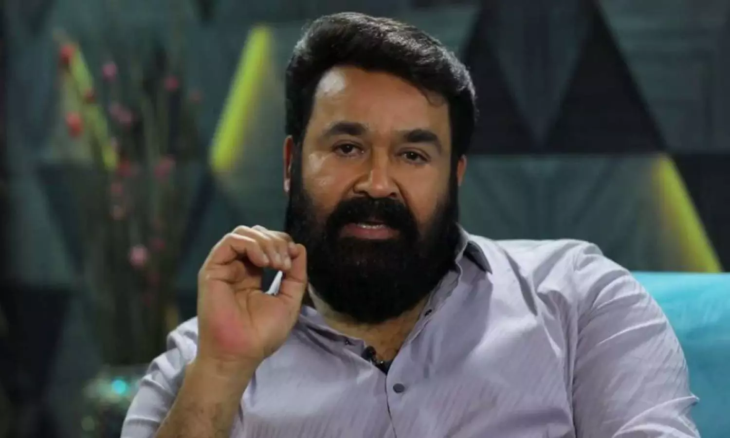 താൻ നൂറു ശതമാനം ബിസിനസുകാരൻ; മരക്കാർ ആമസോണുമായി കരാർ ഒപ്പുവെച്ചെന്ന വാർത്ത തെറ്റ്: മോഹൻലാൽ