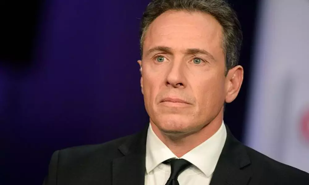 പ്രധാന അവതാരകന്‍ ക്രിസ് കോമോയെ പുറത്താക്കി സിഎൻഎൻ; അസാധാരണ നടപടി