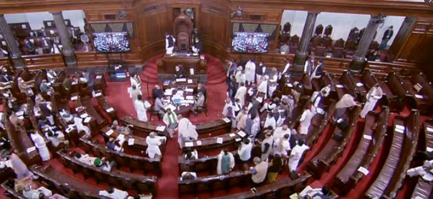 പ്രതിപക്ഷ പ്രതിഷേധത്തിൽ സ്തംഭിച്ച്  പാർലമെന്‍റ്; സസ്പെന്‍ഷനിലായ എം.പിമാരുടെ സത്യാഗ്രഹം തുടങ്ങി