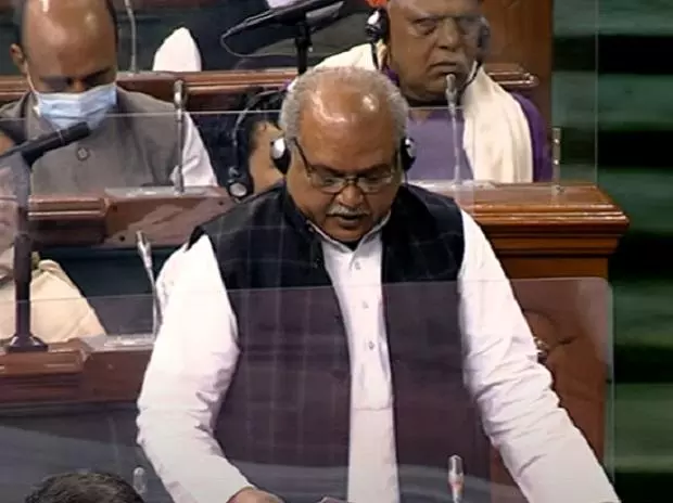 സമരത്തിനിടെ മരിച്ച കർഷകരുടെ സഹായധനത്തിൽ നിന്നൊഴിഞ്ഞുമാറി കേന്ദ്രം; മരിച്ചവരെക്കുറിച്ചുള്ള വിവരങ്ങൾ ഇല്ലെന്ന് കേന്ദ്ര കൃഷിമന്ത്രി