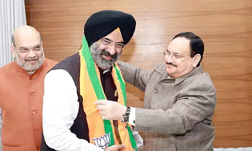 പഞ്ചാബ് തെരഞ്ഞെടുപ്പ്: അകാലിദള് നേതാവ് മഞ്ജീന്ദര് സിര്സ ബി.ജെ.പിയില് പഞ്ചാബ് തെരഞ്ഞെടുപ്പ്: അകാലിദള് നേതാവ് മഞ്ജീന്ദര് സിര്സ ബി.ജെ.പിയില്