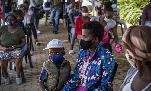 ദക്ഷിണാഫ്രിക്കയിൽ ഒമിക്രോൺ അതിവേഗം പടരുന്നു; ആശങ്ക