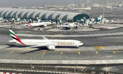 ഇന്ത്യയിലെ ഒമിക്രോൺ ബാധ; ആശങ്കയോടെ പ്രവാസികൾ ഇന്ത്യയിലെ ഒമിക്രോൺ ബാധ; ആശങ്കയോടെ പ്രവാസികൾ