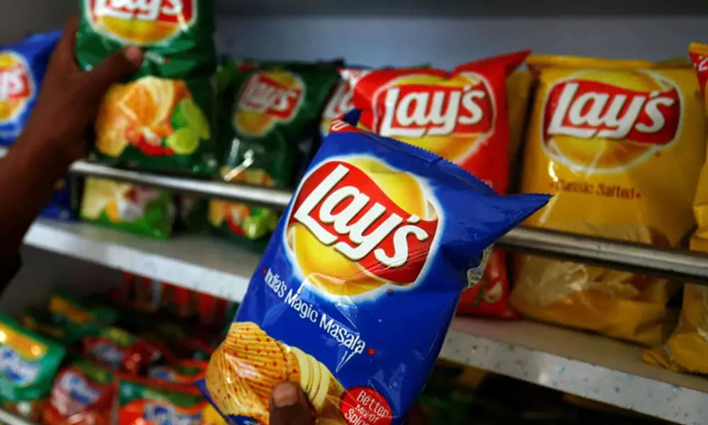 ലെയ്‌സിനെ കെട്ടുകെട്ടിച്ച് കർഷകവീര്യം; പെപ്‌സികോയുടെ ഉരുളക്കിഴങ്ങ് പേറ്റന്‍റ്  റദ്ദാക്കി