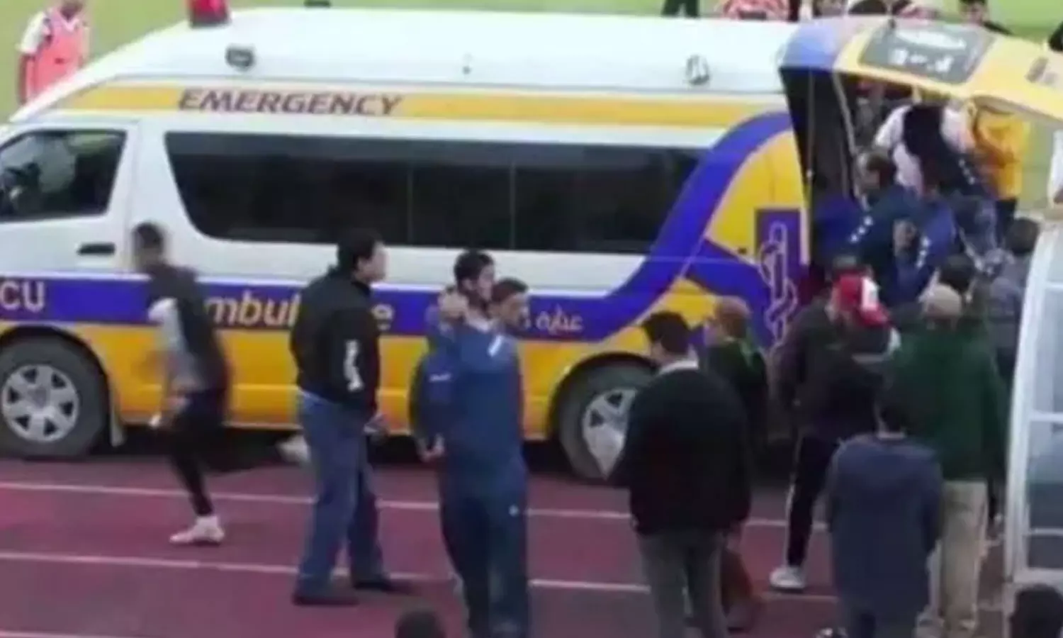 അവസാന മിനിറ്റിലെ ഗോളിൽ ടീം ജയിച്ചു; ആഘോഷത്തിനിടെ പരിശീലകൻ മരിച്ചു