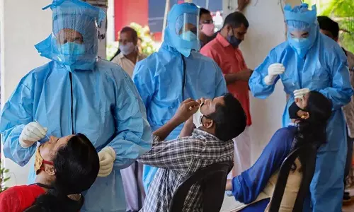 സംസ്ഥാനത്ത് ഇന്ന് 4,557 പേർക്ക് കോവിഡ്; 52 മരണം