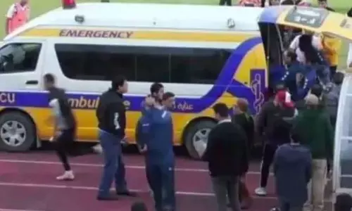 അവസാന മിനിറ്റിലെ ഗോളിൽ ടീം ജയിച്ചു; ആഘോഷത്തിനിടെ പരിശീലകൻ മരിച്ചു