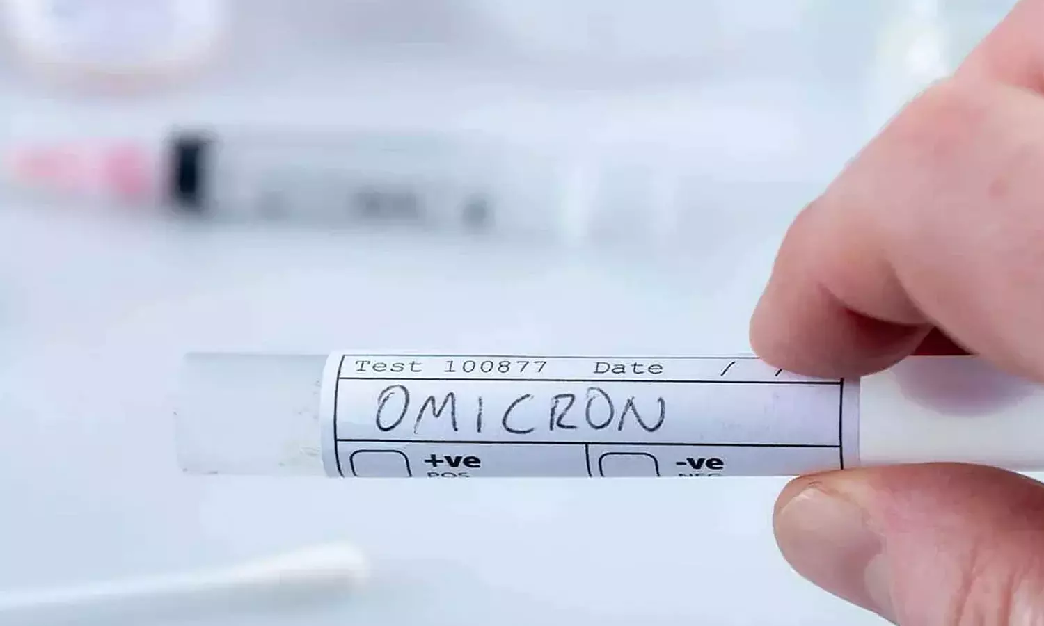 ഒമിക്രോൺ:  കേന്ദ്ര കോവിഡ് അവലോകനയോഗം ഇന്ന്