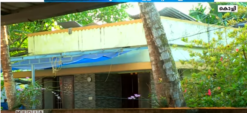 എറണാകുളത്ത് അമ്മയ്ക്കൊപ്പം തീപ്പൊള്ളലേറ്റ മകനും മരിച്ചു