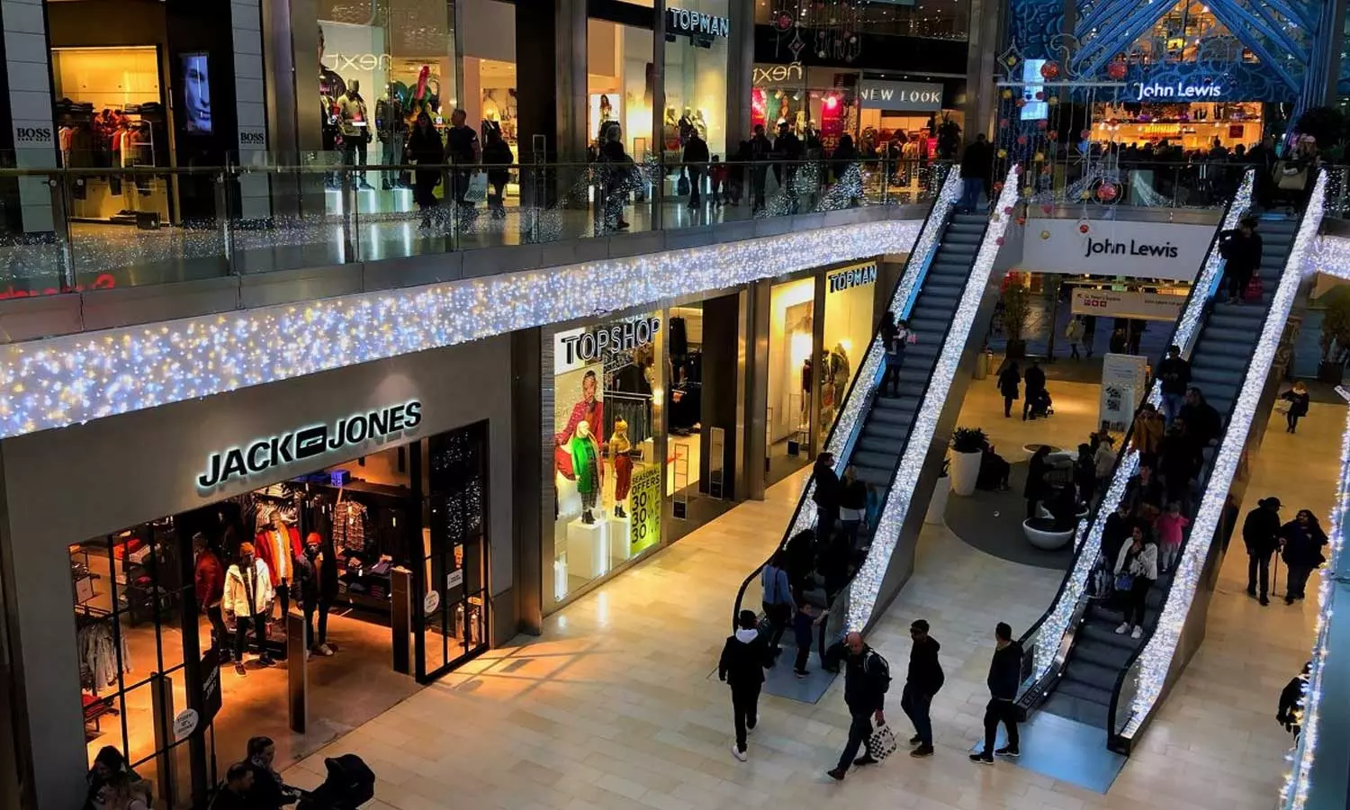 കുവൈത്തിൽ മാളുകളിൽ പ്രവേശിക്കാൻ ബൂസ്റ്റർ ഡോസ് നിർബന്ധമാക്കിയേക്കും