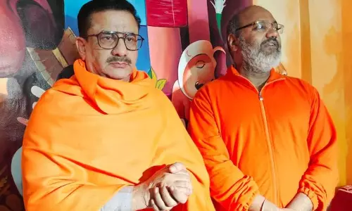 ഇനി ജിതേന്ദ്ര നാരായൺ സിങ് ത്യാഗി; യുപി ഷിയാ വഖഫ് ബോർഡ് മുൻ ചെയർമാൻ വസീം റിസ്‌വി ഹിന്ദുമതം സ്വീകരിച്ചു