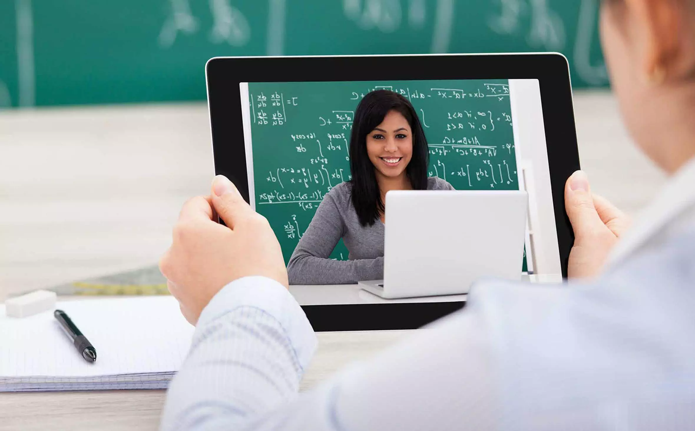 മാര്‍ച്ച് ആകുമ്പോഴേക്കും പ്ലസ്ടു സിലബസ് പൂര്‍ണമായും പഠിപ്പിച്ചു കഴിയുമോ?