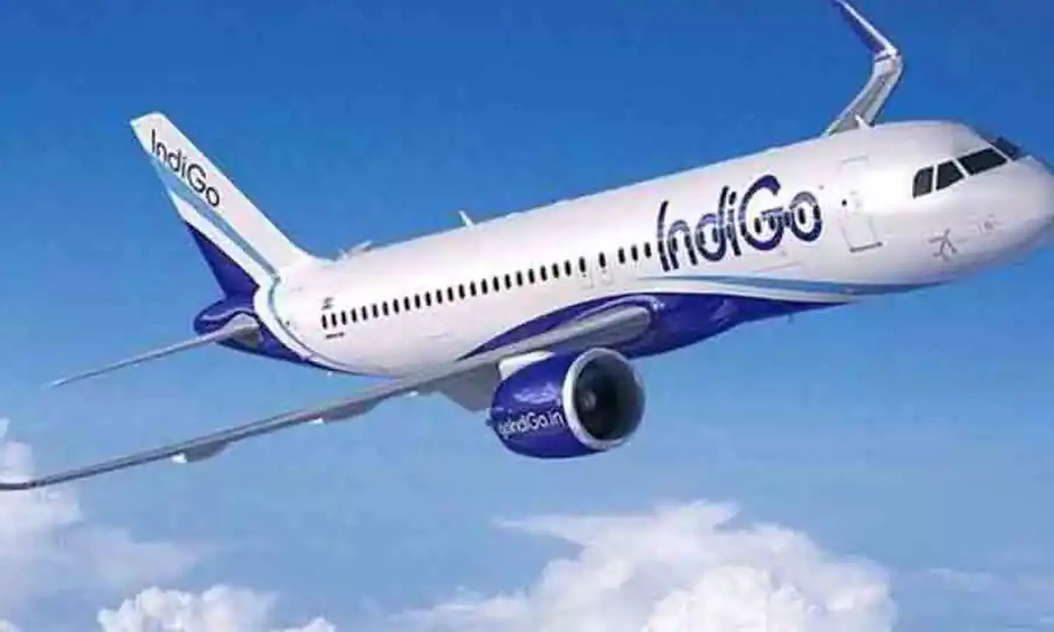 ദോഹ-കോഴിക്കോട് ഇൻഡിഗോ വിമാനം അനിശ്ചിതമായി വൈകുന്നു