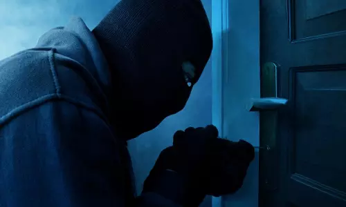 രാത്രികാലങ്ങളില്‍ മുഖം മറച്ചെത്തുന്ന മോഷണ സംഘങ്ങള്‍; ആശങ്കയൊഴിയാതെ കോട്ടയത്തുകാർ