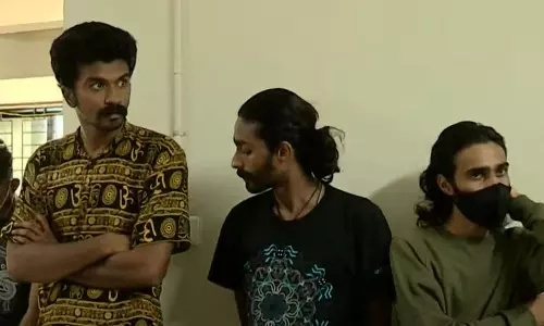 കാക്കനാട് ലഹരിക്കടത്ത് കേസ്; പ്രതികൾക്കായി ലുക്ക് ഔട്ട് നോട്ടീസ്