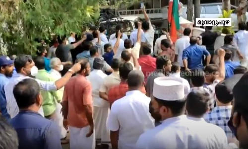 പോപ്പുലർ ഫ്രണ്ട് നേതാവ് എം കെ അഷ്റഫിന്‍റെ വീട്ടില്‍ ഇ.ഡി റെയ്ഡ്