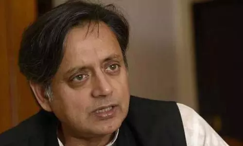 ഹെലികോപ്റ്റര്‍ ദുരന്തം; അന്വേഷണം ആവശ്യപ്പെട്ട് ശശി തരൂര്‍