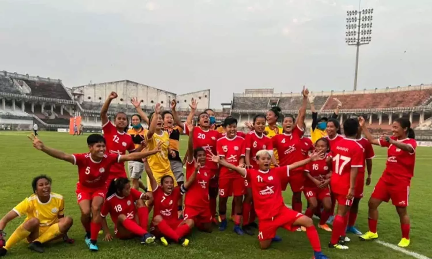 ദേശീയ സീനിയർ വനിത ഫുട്ബാൾ കിരീടം മണിപ്പൂരിന് ദേശീയ സീനിയർ വനിത ഫുട്ബാൾ കിരീടം മണിപ്പൂരിന്