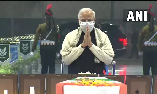 കോപ്റ്റർ അപകടത്തിൽ വിടപറഞ്ഞവർക്ക് ഡൽഹിയിൽ ആദരാഞ്ജലി